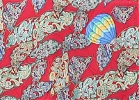 Шёлк-жаккард галстучный купон с узором пейсли на брусничном фоне и с воздушным шаром. Размер купона 100x94 см